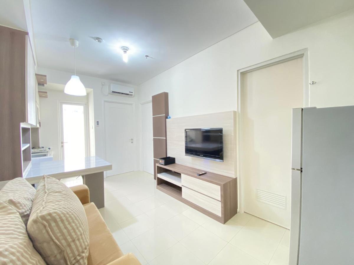 Private & Bright 2br At Parahyangan Near Nara Park By Travelio Apartemen Bandung